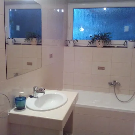 Emese Guest house