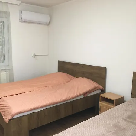 בית הארחה Emese 3*